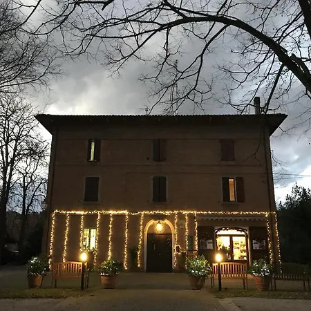 Apartment La Marana Residenza Storica - Sud Appena Arredato Imola